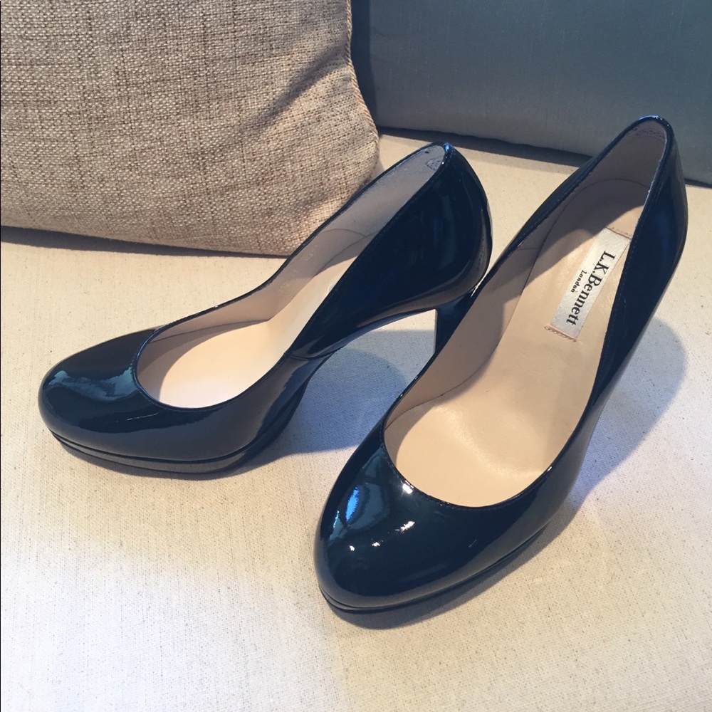 Brand new LK Bennett Black Patent Sledge Pump